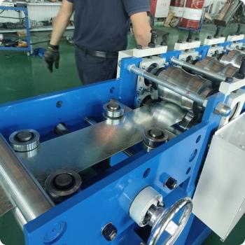 Automatic Rolling Shutter Manufacturing Machine